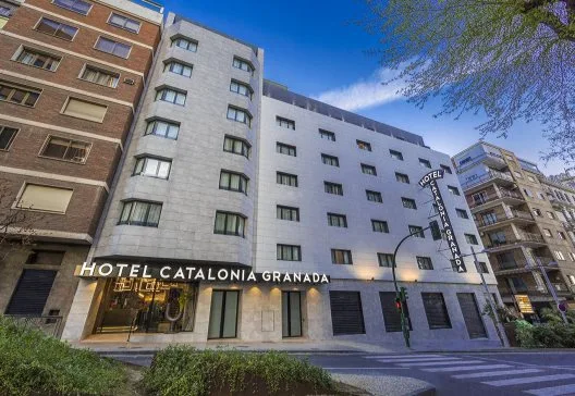 Fachada Hotel Catalonia Granada